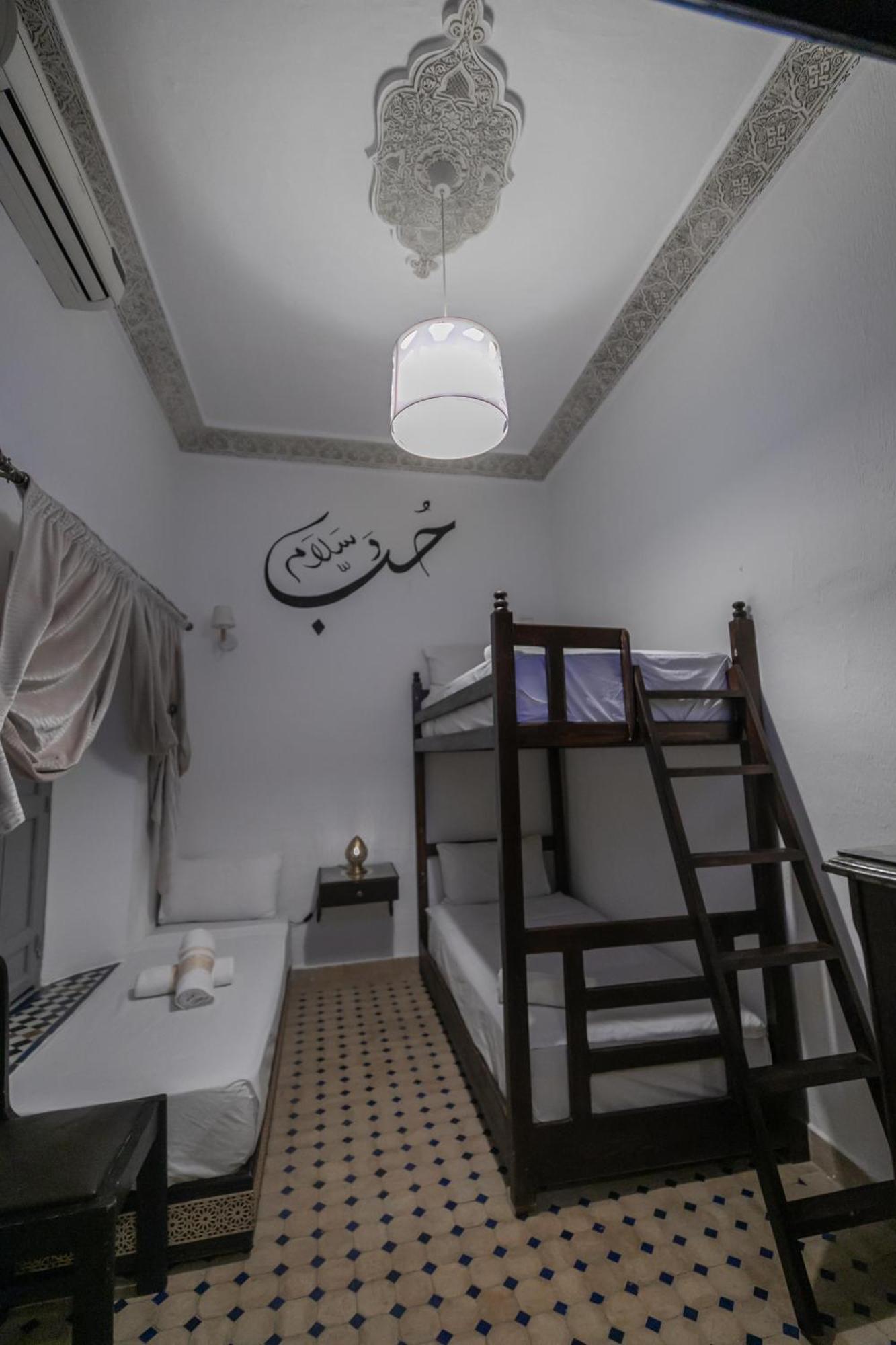 Riad Skilfo Фес Экстерьер фото